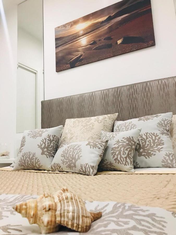 Accanto A Te - Charme Rooms Vieste Exterior photo